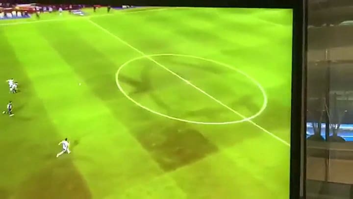 La Libertadores que River le ganó a Boca, expuesta en Madrid - Fuente: YouTube