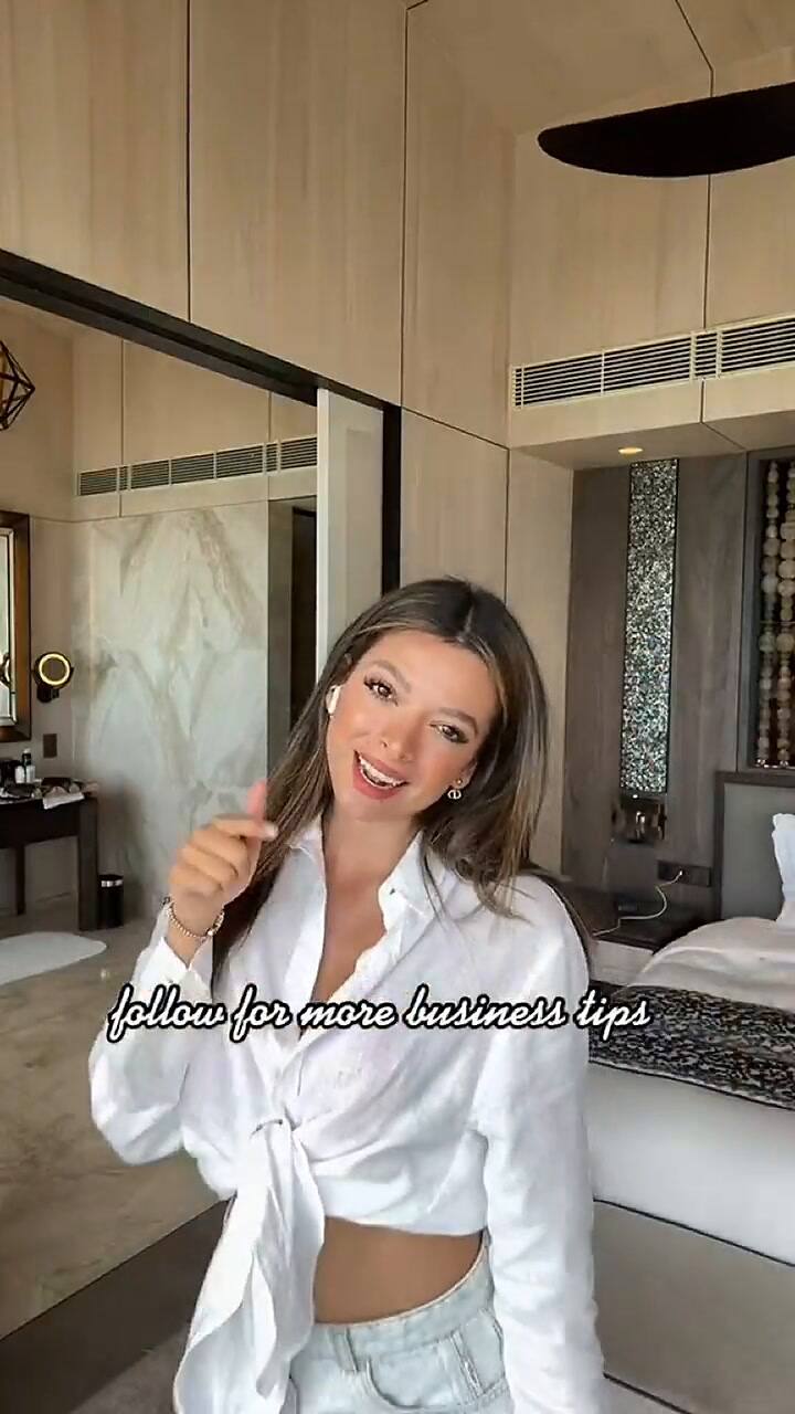 María es una emprendedora que logró una cifra de seis números mientras viajaba