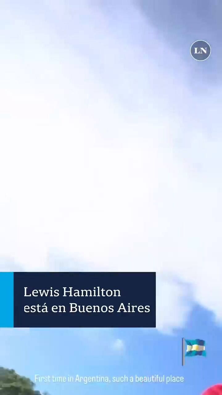 Hamilton corriendo por Buenos Aires