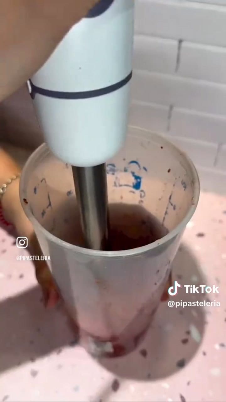 Cómo hacer una tarta de frutilla sin horno