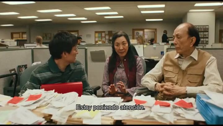 Todo en todas partes al mismo tiempo