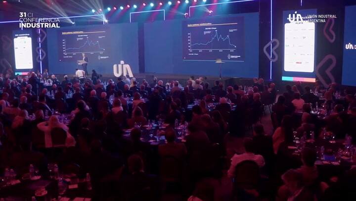 Luis Caputo, contra el comunismo