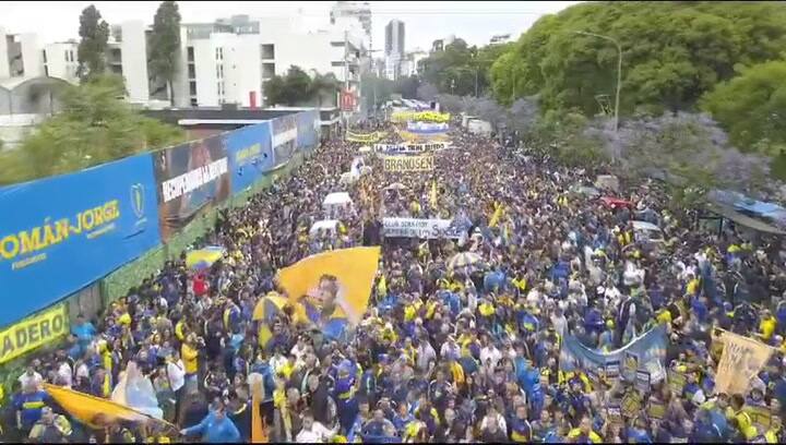 Marcha hasta la Bombonera en repudio por la suspensión de los comicios