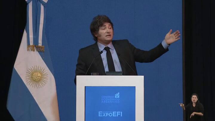 Milei apuntó contra sus detractores por el acuerdo con el FMI