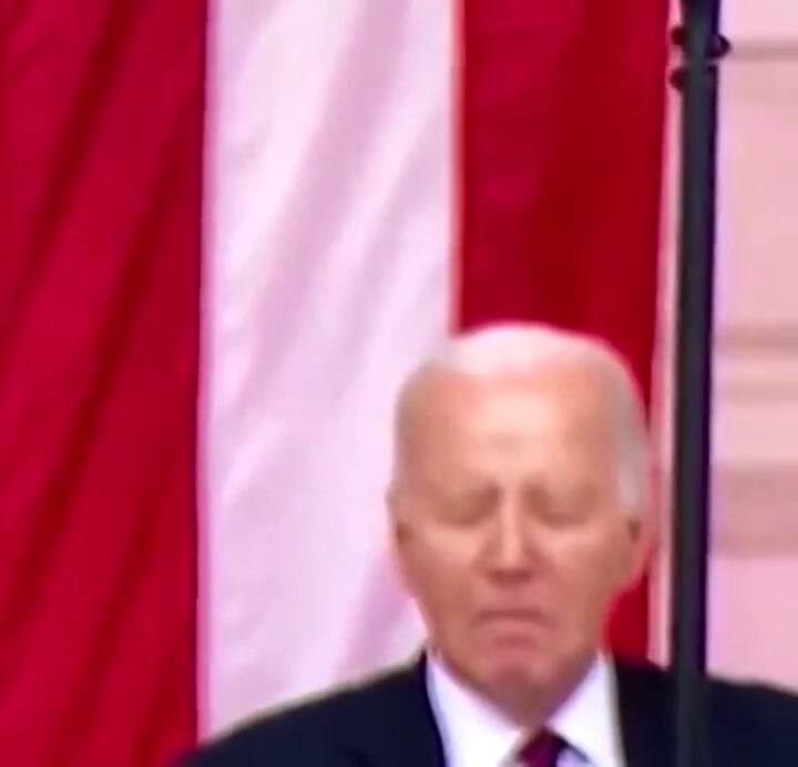 Joe Biden se vuelve viral tras “dormirse” en el discurso por el Memorial Day
