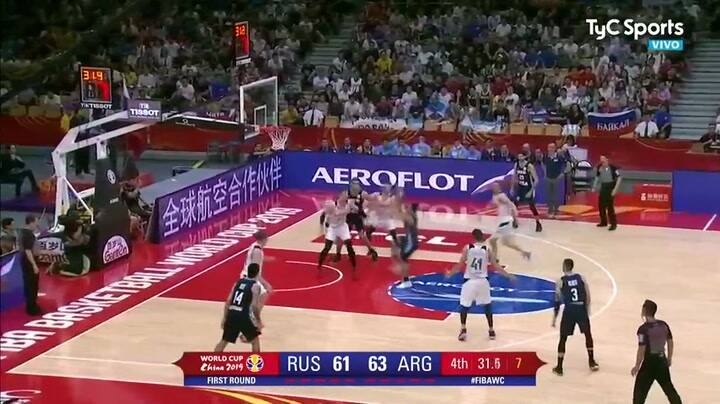 Campazzo a falta de 28 segundos marca un doble con mucho suspenso