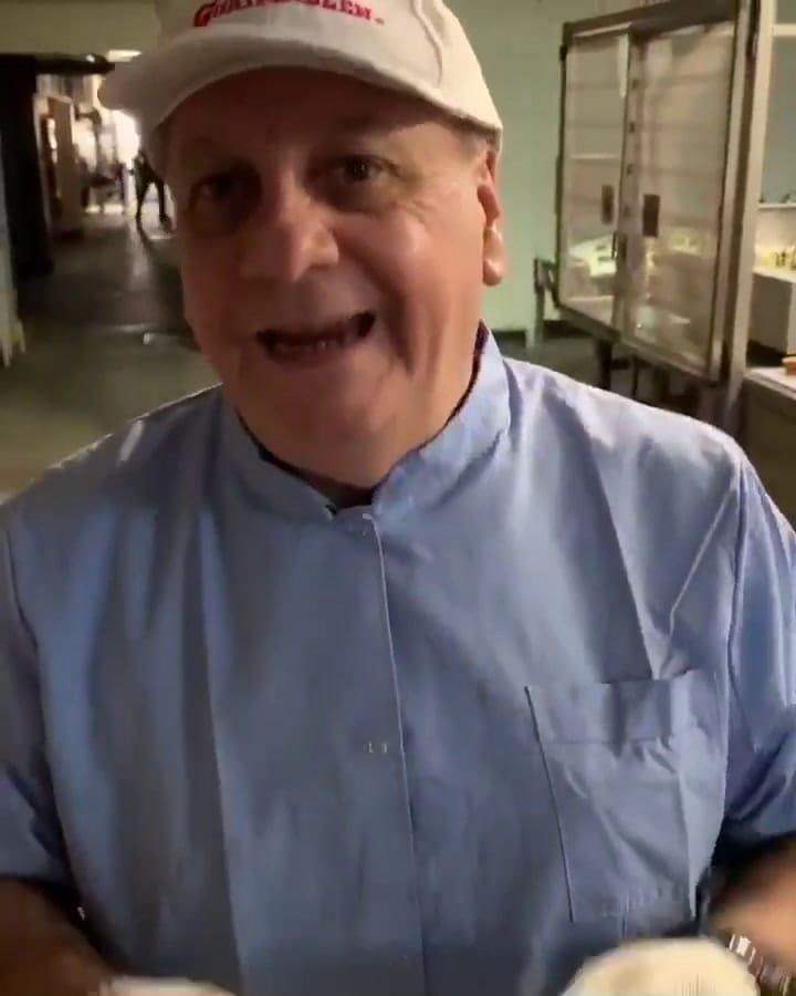 El error del dueño de alfajores Guaymallén que debió salir a aclarar - Fuente: Twitter