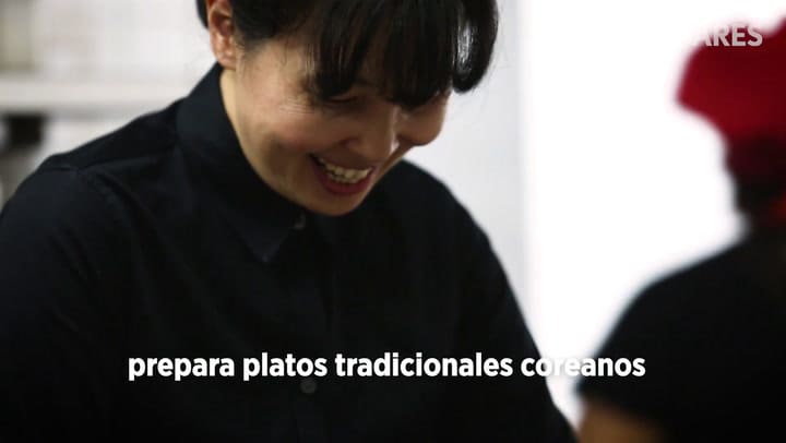 Así se prepara Bulgogui, un plato típico Coreano, en Flores