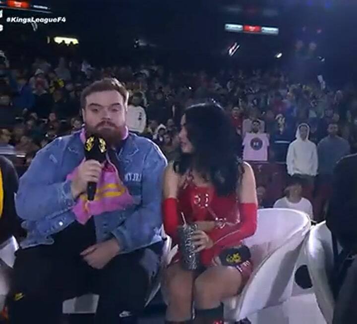 El divertido momento de Lali e Ibai Llanos en la final de la Kings League