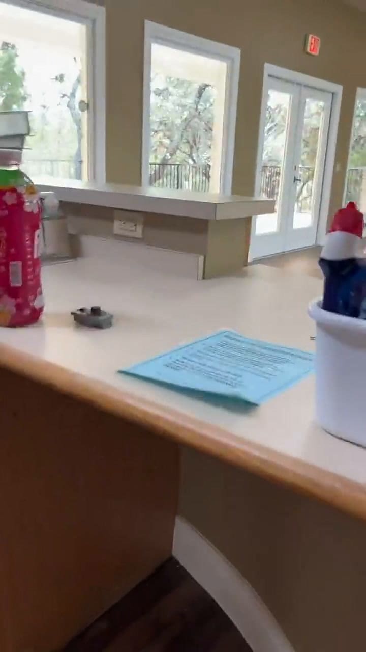 Contó cómo ganó 200 dólares en menos de 24 horas en EE.UU.