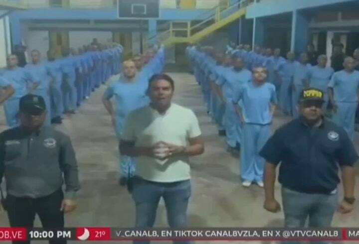 Obligan a opositores presos a gritar consigna chavista y lo transmiten en cadena nacional de radio y tv