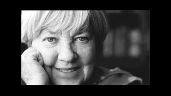 La tortuga Manuelita, de y por María Elena Walsh - Fuente: YouTube