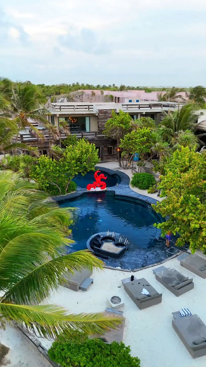 Así es la fastuosa mansión que Pablo Escobar tenía en México y hoy se convirtió en un hotel