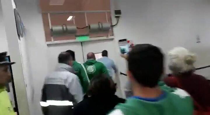 Toman el edificio de Migraciones: por el paro, gremialistas de ATE impidieron el ingreso del directo