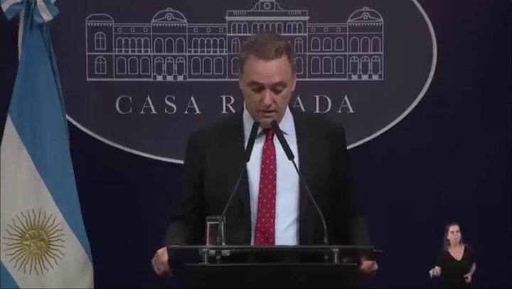 Manuel Adorni contra Rodolfo Aguiar