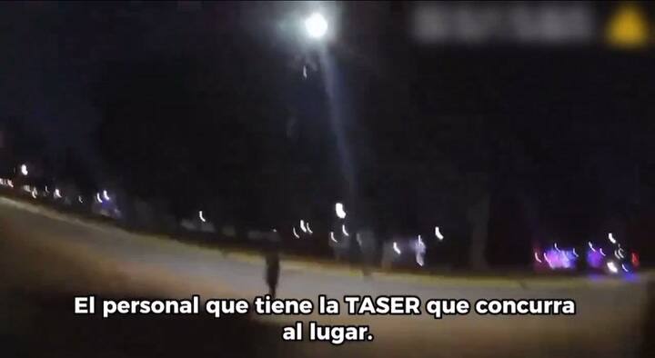 Reduce a un delincuente con una taser