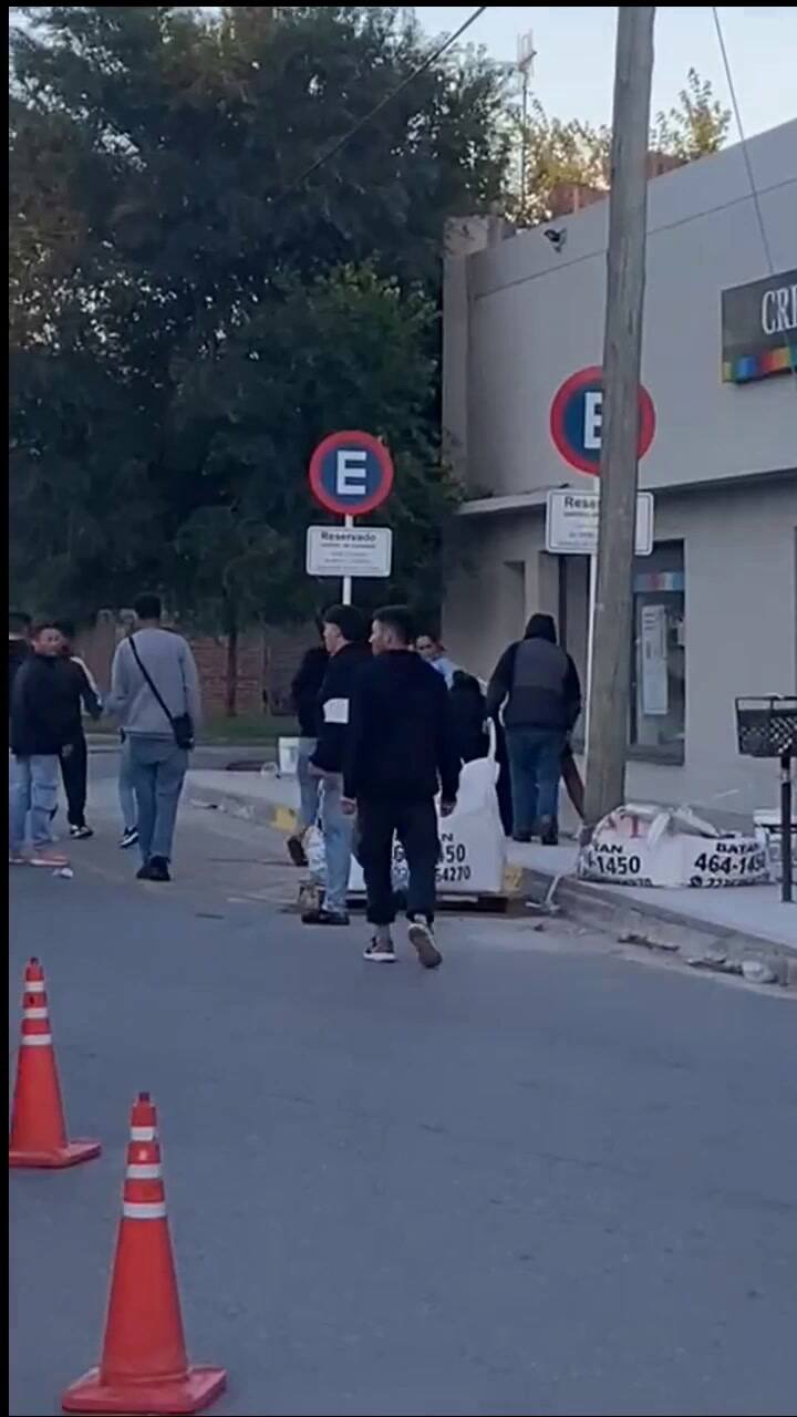 87 segundos y tres golpes letales: el video clave de la muerte de un hombre a la salida de un boliche en Batán