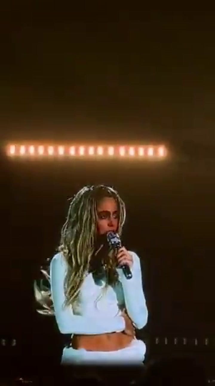 Tini Stoessel contó que tuvo un embarazo ectópico