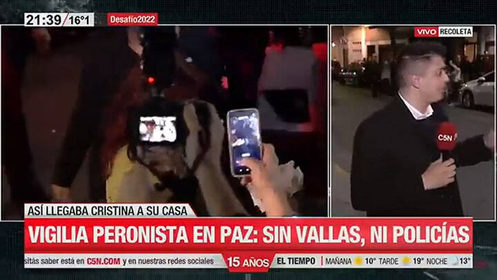 Un repartidor insultó a Cristina Kirchner y quiso agredir con una herramienta a los manifestantes