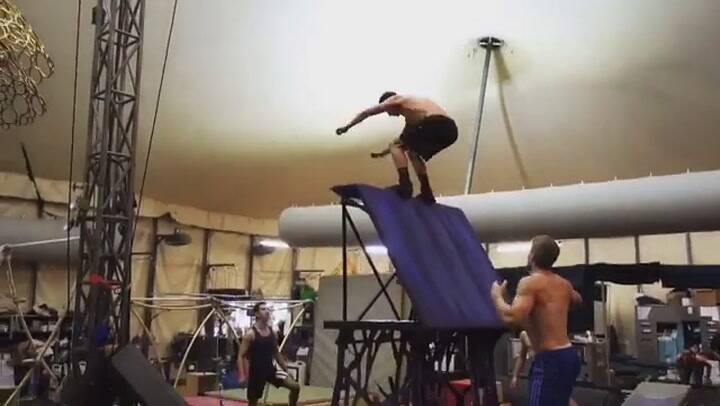 Sebastian Zaniesienko en pleno ensayo (Gentileza Sebastian Zaniesienko Instagram)