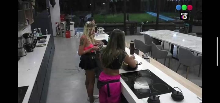 Gran Hermano: La tajante decisión que tomó la producción tras la dura pelea entre Julieta y Camila