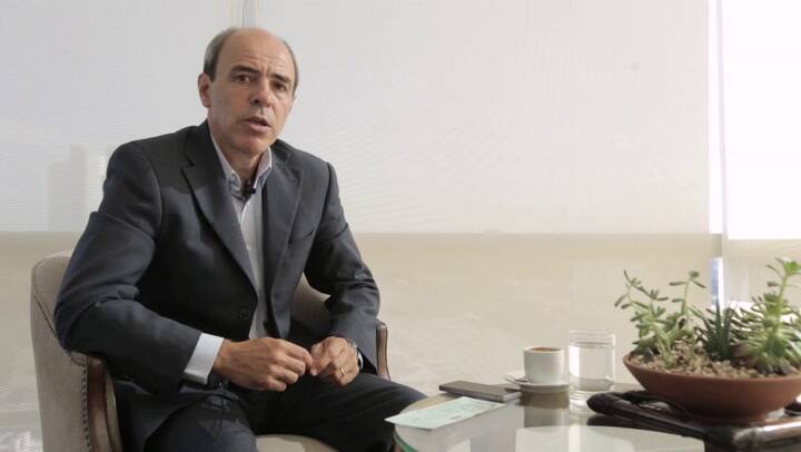 Touch, cámara, cheque, depósito: la sucursal en el móvil