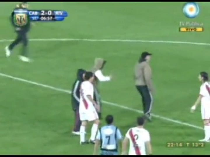 Una noche de terror para los jugadores de River (Canal 7)