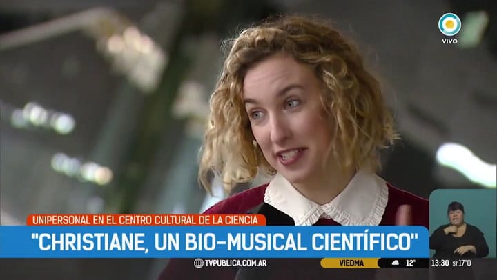 Christiane, un biomusical científico - Fuente: Youtube