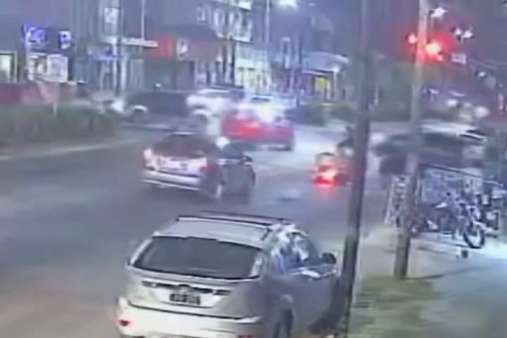 Encerraron a un penitenciario para robarle la moto en José C. Paz y lo mataron a tiros frente a testigos