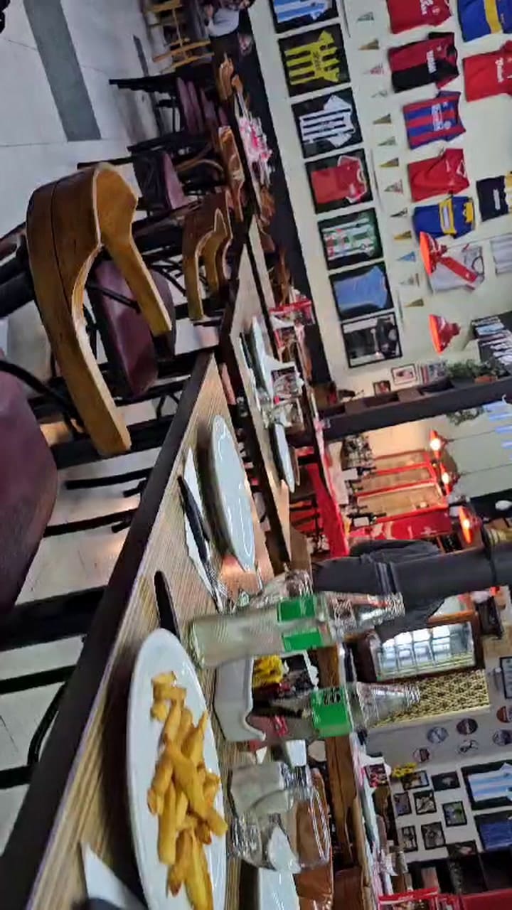 Un policía mató a un hombre que lo amenazaba con un cuchillo