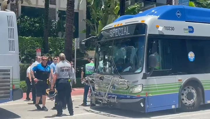 Derrumbe en Miami: crece la angustia y la frustración en medio de las tareas de rescate