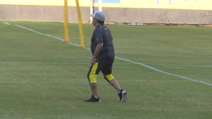 Maradona dirige su primer entrenamiento en México - Fuente: AFP