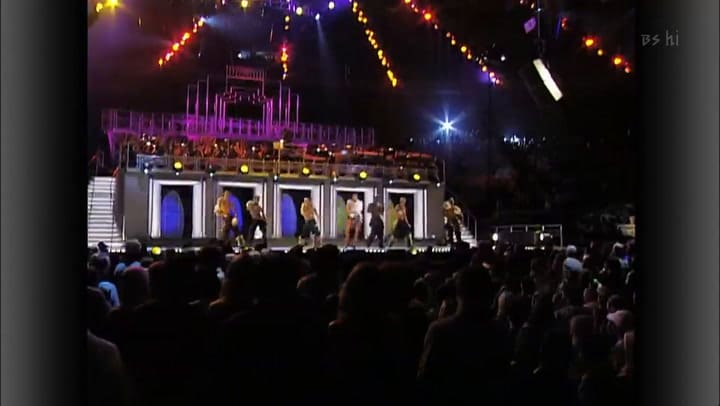 Wanna Be Startin' Somethin' | Usher, Mya, Whitney Houston - Fuente: Youtube