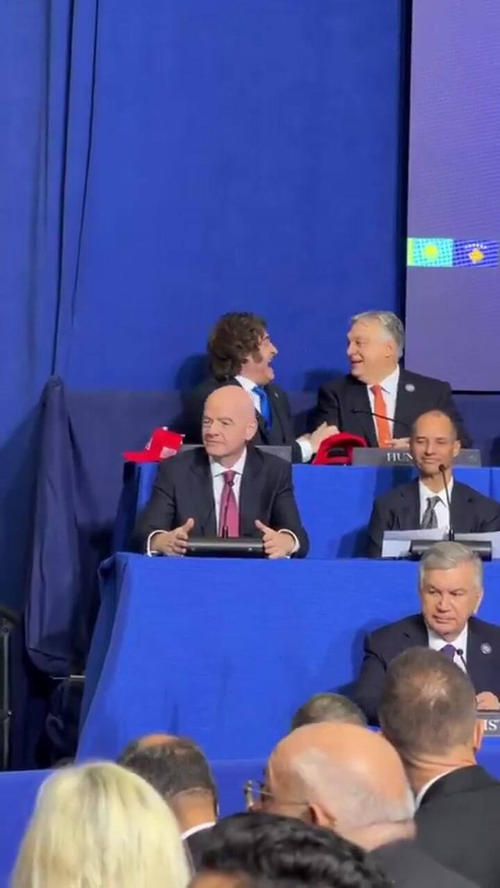 El video de Javier Milei con Orbán en el Consejo de la Paz