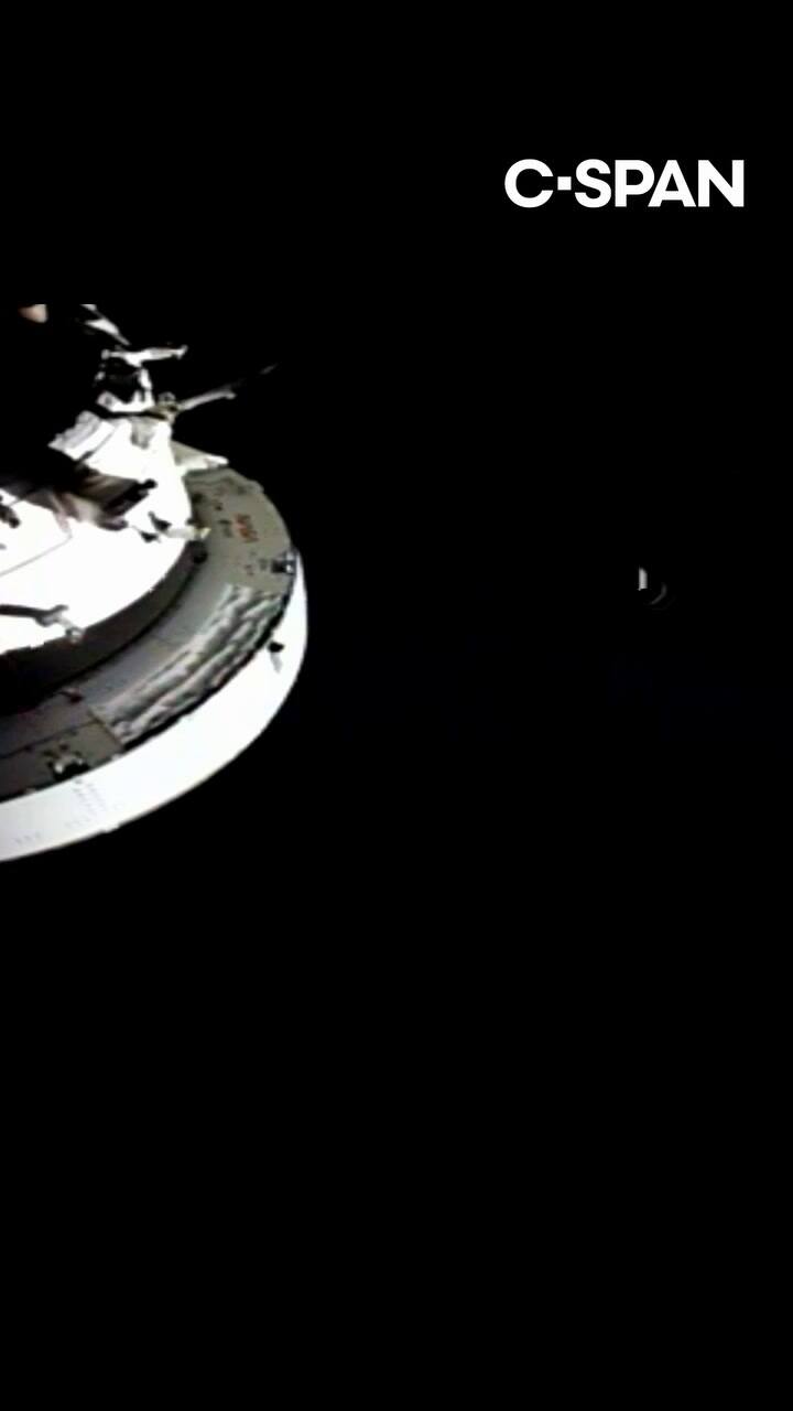 Christina Koch, al escuchar una voz humana tras el momento más crítico de Artemis II: "Qué maravilloso volver"