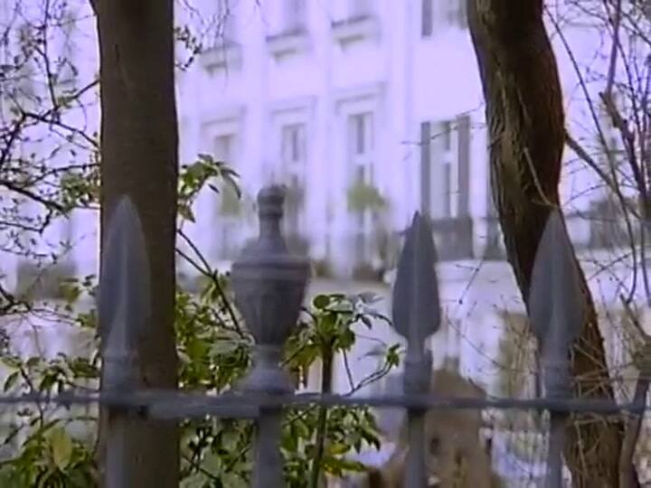 Morrissey canta 'Suedehead' incluido en su último álbum recopilatorio - Fuente: Youtube