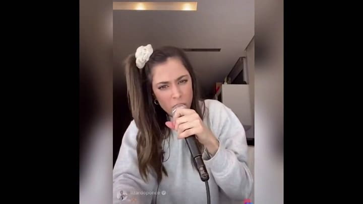 Tini Stoessel cantó 'Quiero volver': ¿una indirecta para Sebastián Yatra? - Fuente: Youtube