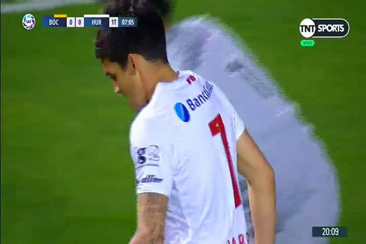 La atajada de Andrada a Garro