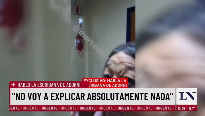 La periodista Mercedes Ninci abordó a la escribana de Adorni en Comodoro Py.