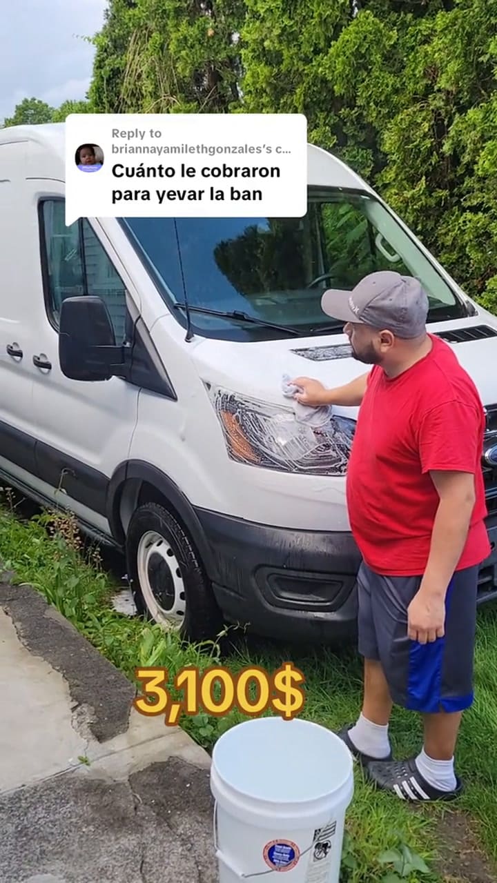 Se mudó de EEUU a Guatemala y esto pagó por llevar su camioneta