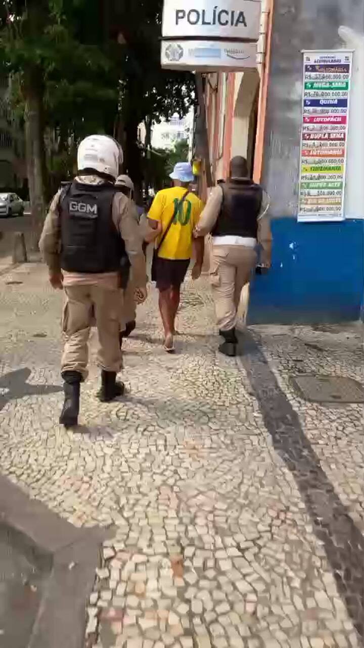 Detención de un argentino por injuria racial en Copacabana