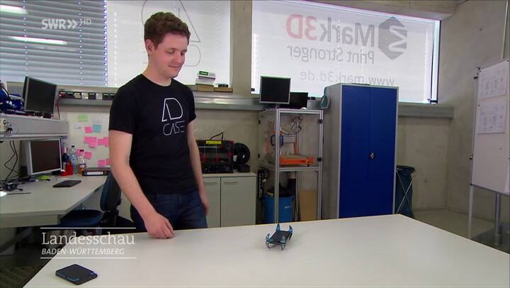 Así es el airbag para proteger celulares - Fuente: YouTube