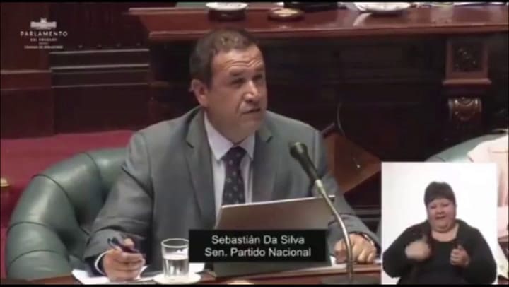 El en Parlamento de Uruguay citaron una canción de Damas gratis