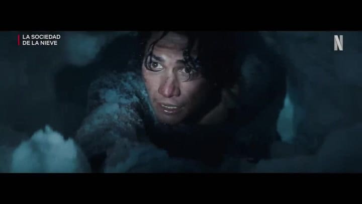 La escena de la avalancha en La sociedad de la nieve