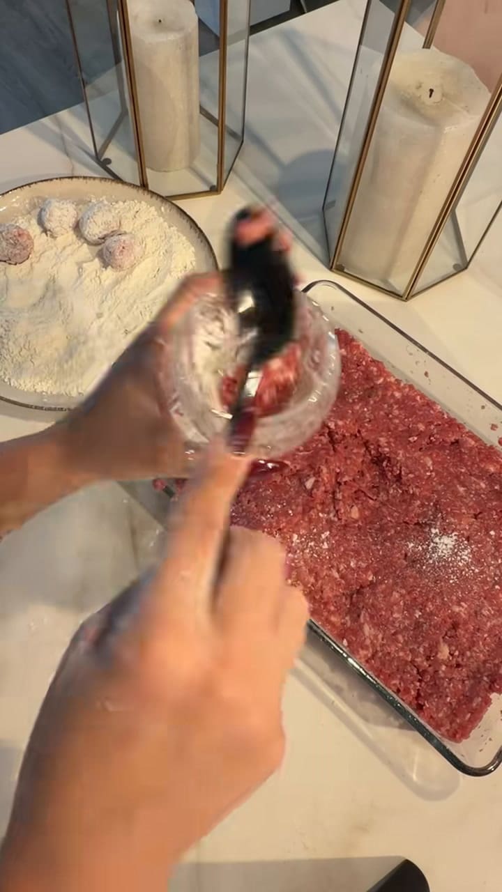 Cómo preparar albóndigas caseras sin ensuciarte las manos