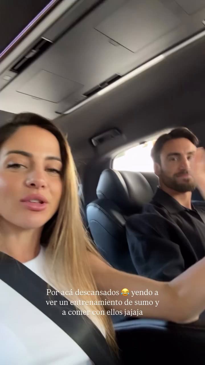 Carolina Calvagni y Nicolás Tagliafico viajaron a Japón de vacaciones y el futbolista se animó a practicar sumo