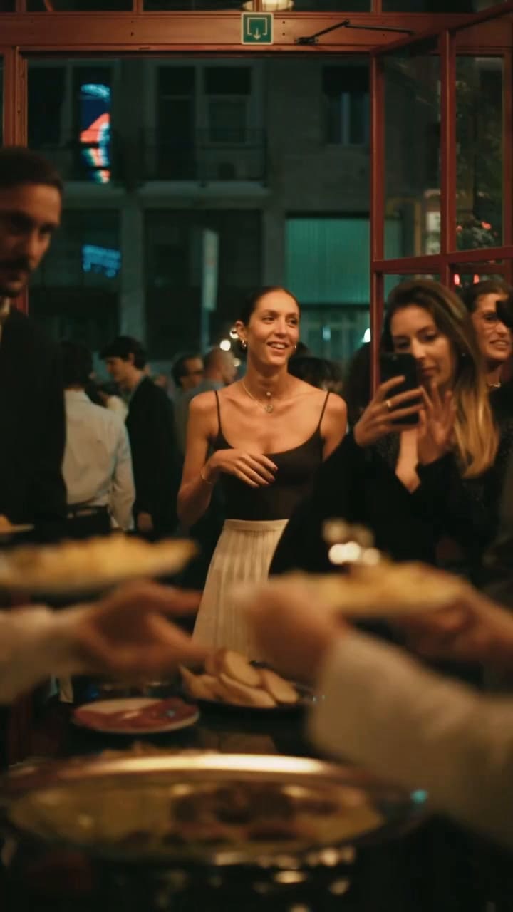 Así es el interior de La Rue el restaurante viral de Milán