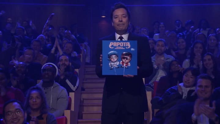 CA7RIEL & Paco Amoroso con Jimmy Fallon: cómo ver el tema que cantaron en The Tonight Show