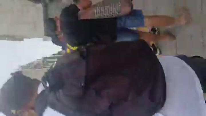 detienen al Padre Paco