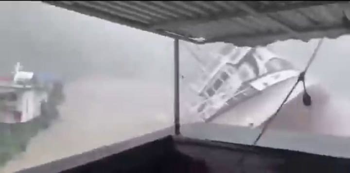 Tragedia en Vietnam: un barco turístico naufragó durante una tormenta y hay al menos 34 muertos